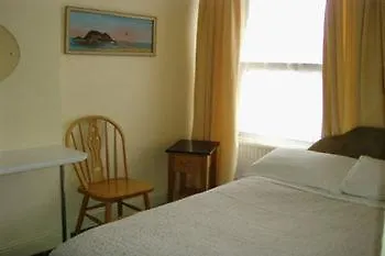 Garnish Hotel